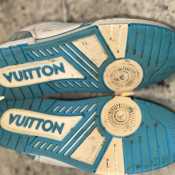 Louis Vuitton Trainer Low ‘Velcro Strap - Light Blue Monogram Denim’ - Picture 7 of 12
